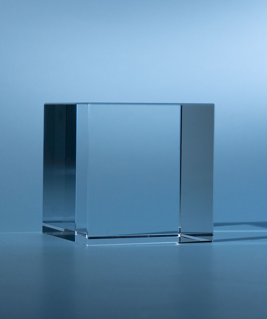 Cube en verre vierge