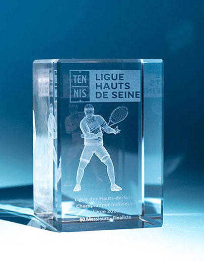 Trophée sportif en verre