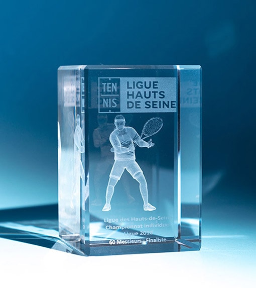 Trophée sportif en verre